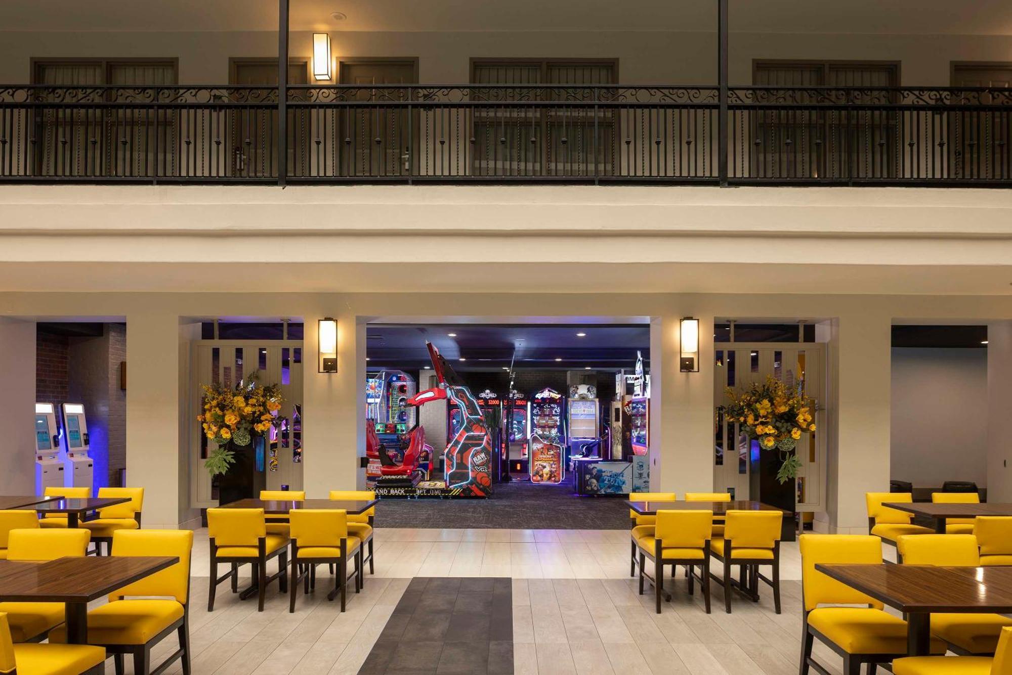 Embassy Suites By Hilton Anaheim North Exterior foto